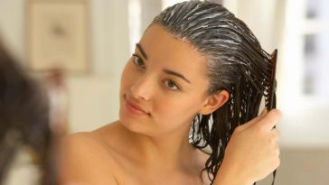 Découvrez cette huile "avant-shampoing" pour cheveux secs, le best-seller chez Sephora